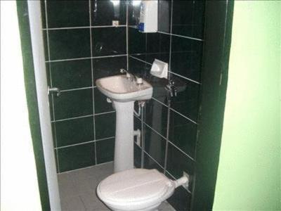 Hostal Downtownmate *